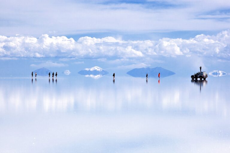 Bolivia Salt Flats Rain: Mystic Weather Guide